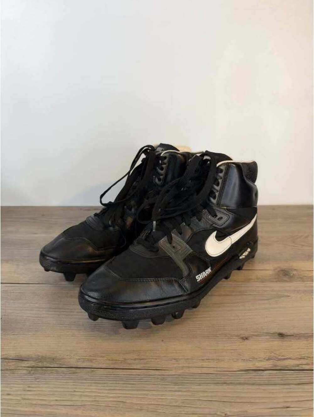Vintage 1989 Nike Air Shark Football Cleats Black White FT2 Mens Size 12.5